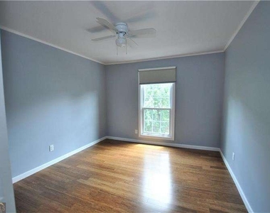 6851 Roswell Road - Photo Thumbnail 23