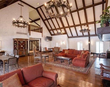 6851 Roswell Road - Photo Thumbnail 25