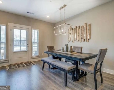 1840 Eastmore Avenue Sw - Photo Thumbnail 2