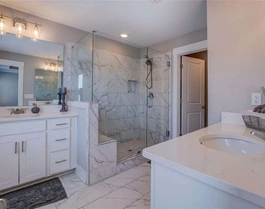 1840 Eastmore Avenue Sw - Photo Thumbnail 9
