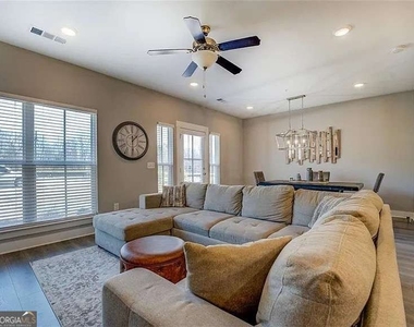 1840 Eastmore Avenue Sw - Photo Thumbnail 4