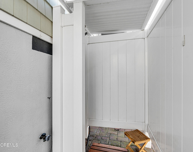112 W Tide Way - Photo Thumbnail 14