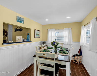 112 W Tide Way - Photo Thumbnail 6