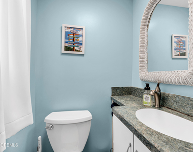 112 W Tide Way - Photo Thumbnail 12