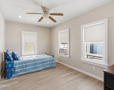 206 16th Avenue - Photo Thumbnail 3
