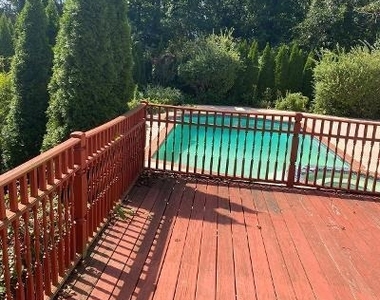 4 Ferris Court - Photo Thumbnail 1