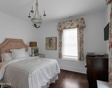 109 Washington Avenue - Photo Thumbnail 36
