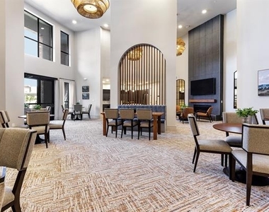 2400 Ace Lane - Photo Thumbnail 8