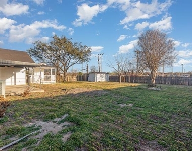 501 Field Street - Photo Thumbnail 31