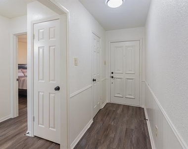 501 Field Street - Photo Thumbnail 12