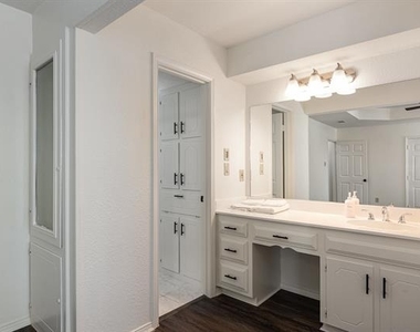 501 Field Street - Photo Thumbnail 18