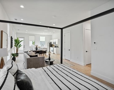4907 Bryan Street - Photo Thumbnail 2