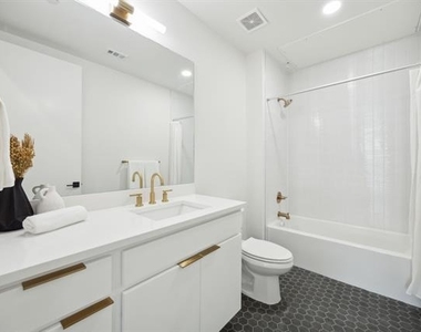 4907 Bryan Street - Photo Thumbnail 3