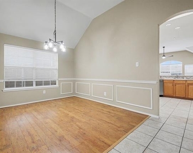 7108 Bryce Canyon Drive - Photo Thumbnail 7