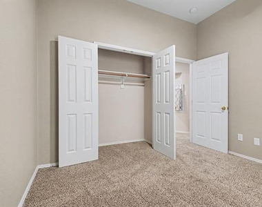 7108 Bryce Canyon Drive - Photo Thumbnail 20