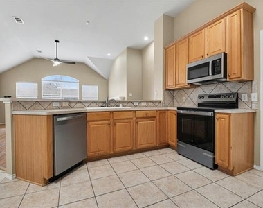 7108 Bryce Canyon Drive - Photo Thumbnail 9