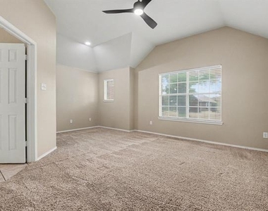 7108 Bryce Canyon Drive - Photo Thumbnail 13