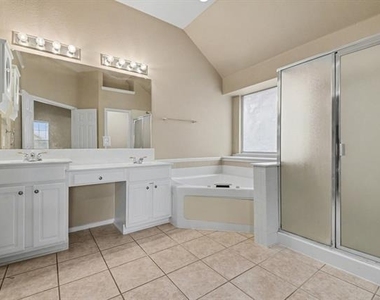 7108 Bryce Canyon Drive - Photo Thumbnail 15