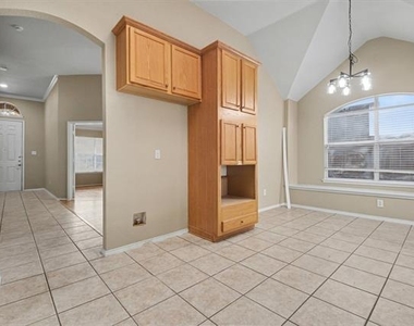 7108 Bryce Canyon Drive - Photo Thumbnail 11