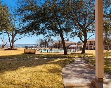 5810 Marina Drive - Photo Thumbnail 22