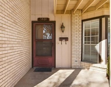 5810 Marina Drive - Photo Thumbnail 26