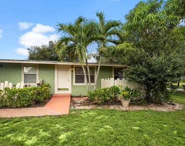 7110 Southgate Boulevard - Photo Thumbnail 1