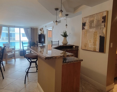 6917 Collins Avenue - Photo Thumbnail 4