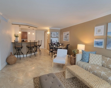 6917 Collins Avenue - Photo Thumbnail 7