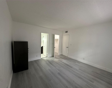651 Pine Drive - Photo Thumbnail 17