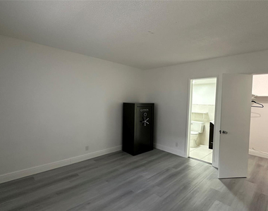 651 Pine Drive - Photo Thumbnail 16