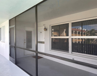 651 Pine Drive - Photo Thumbnail 4