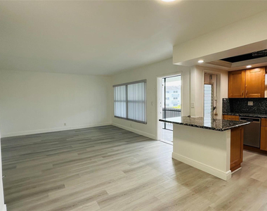 651 Pine Drive - Photo Thumbnail 9