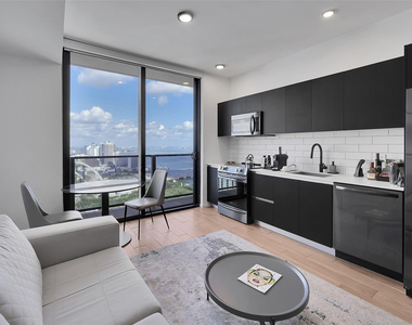 398 Ne 5th Street - Photo Thumbnail 1