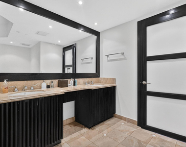 9595 Collins Avenue - Photo Thumbnail 26