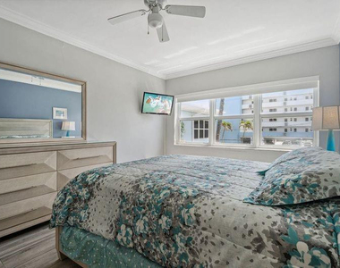 315 Van Buren Street - Photo Thumbnail 10