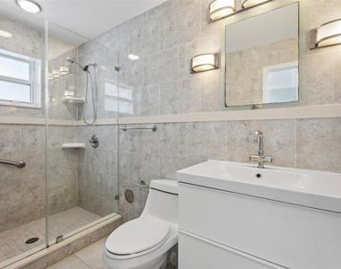 315 Van Buren Street - Photo Thumbnail 8