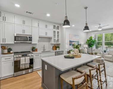 15400 Statesville Road - Photo Thumbnail 16