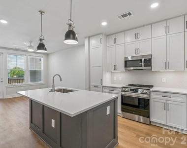 15400 Statesville Road - Photo Thumbnail 40