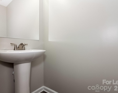 1630 Ledson Court - Photo Thumbnail 12