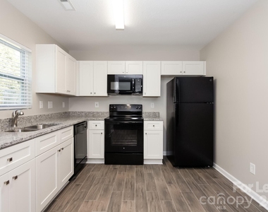 1630 Ledson Court - Photo Thumbnail 5