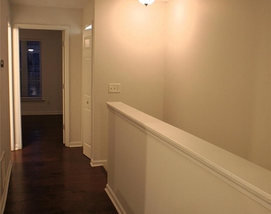 3537 Warp Street - Photo Thumbnail 8