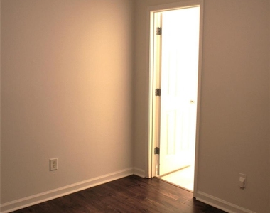 3537 Warp Street - Photo Thumbnail 15