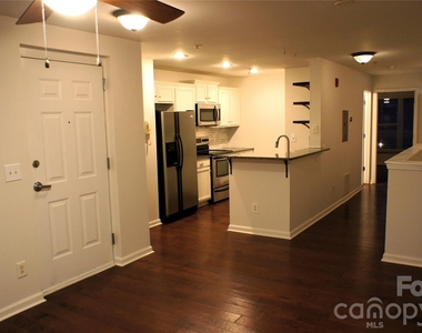 3537 Warp Street - Photo Thumbnail 4