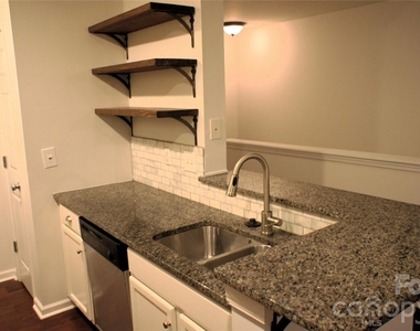 3537 Warp Street - Photo Thumbnail 6