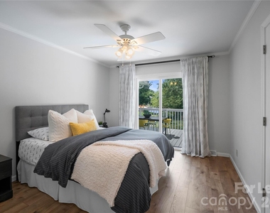 108 Surfside Lane - Photo Thumbnail 18