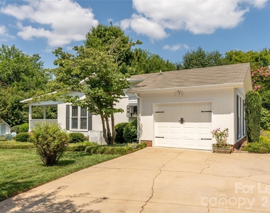 108 Surfside Lane - Photo Thumbnail 2