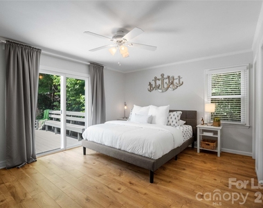 108 Surfside Lane - Photo Thumbnail 16