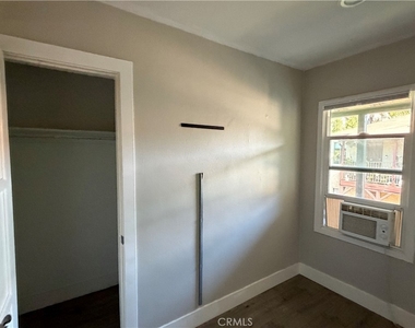 2852 Exposition Boulevard - Photo Thumbnail 30