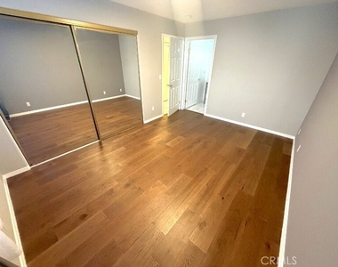 1503 W Adams Boulevard - Photo Thumbnail 15