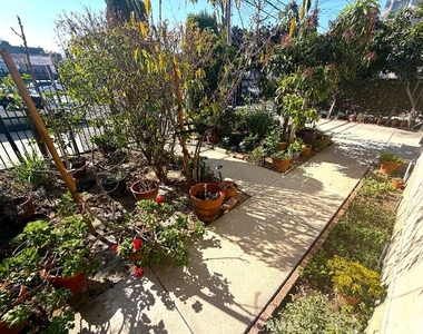 1503 W Adams Boulevard - Photo Thumbnail 28